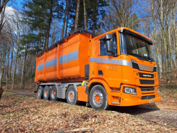 Bolzli Transporte AG - Mulden - Hakengeräte